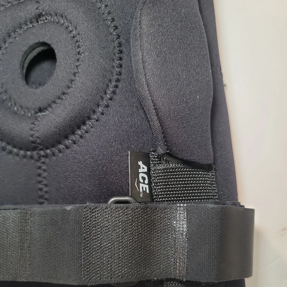 ACE HINGED FIRM SUPPORT - KNEE Rigid Stability Fits Most **Fits Left Or Right